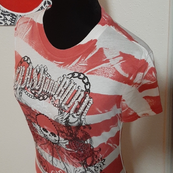 Crash and Burn white skull tee w/ red stripes - Picture 8 of 11